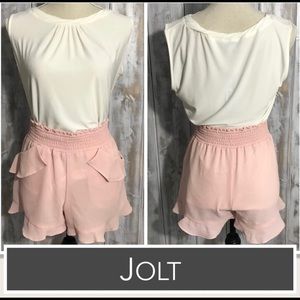 Classy Jolt ruffled hem boho shorts. These shorts are sure to go with any top!